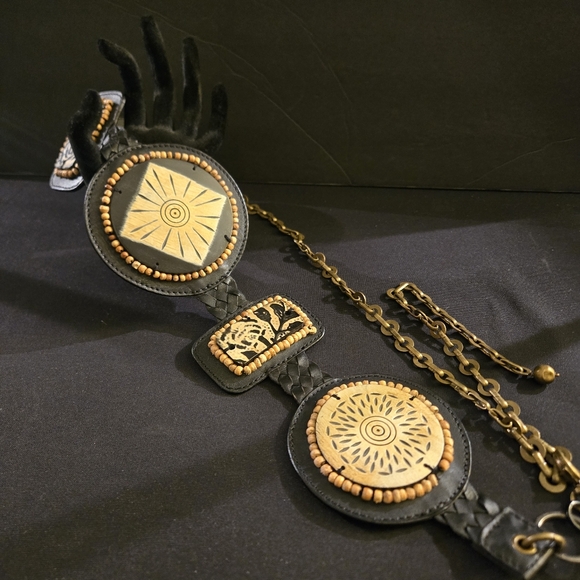 Vintage Black and Tan Chico's Geometric Belt M/L Boho Witchycore Goth Western - Picture 4 of 11